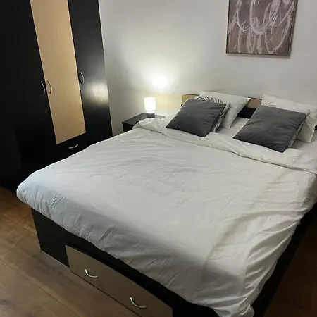 Vf Boekarest